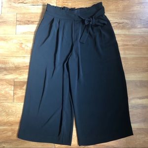 New Women’s ZARA trf Collection Pants sz L